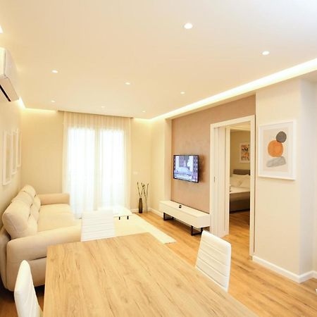 T2 City Apartments Vlorë エクステリア 写真